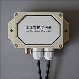 工业在线PH变送器图片